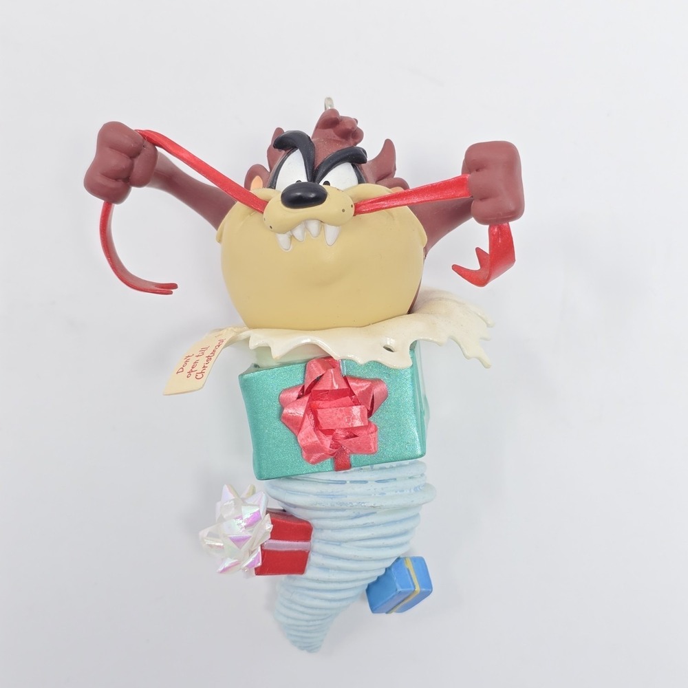 Hallmark Keepsake 2010 Taz Unwrapped Looney Tunes Christmas Ornament Robert Chad